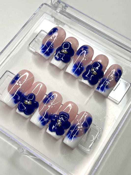 Fleur bleu